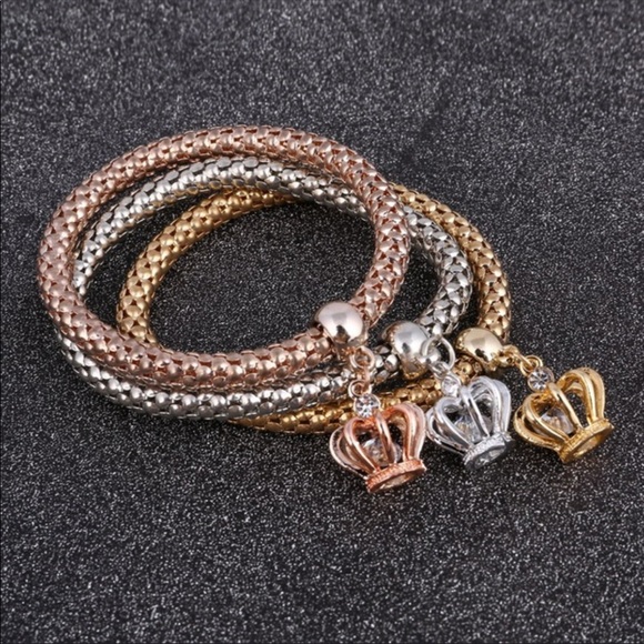 3PC Crown Charm Bracelet Set - Picture 6 of 8